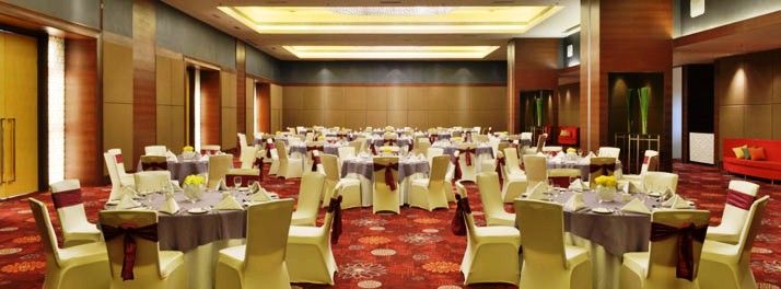 700/Crowne Plaza Ahmedabad City Centre - Ahmedabad 07.jpg